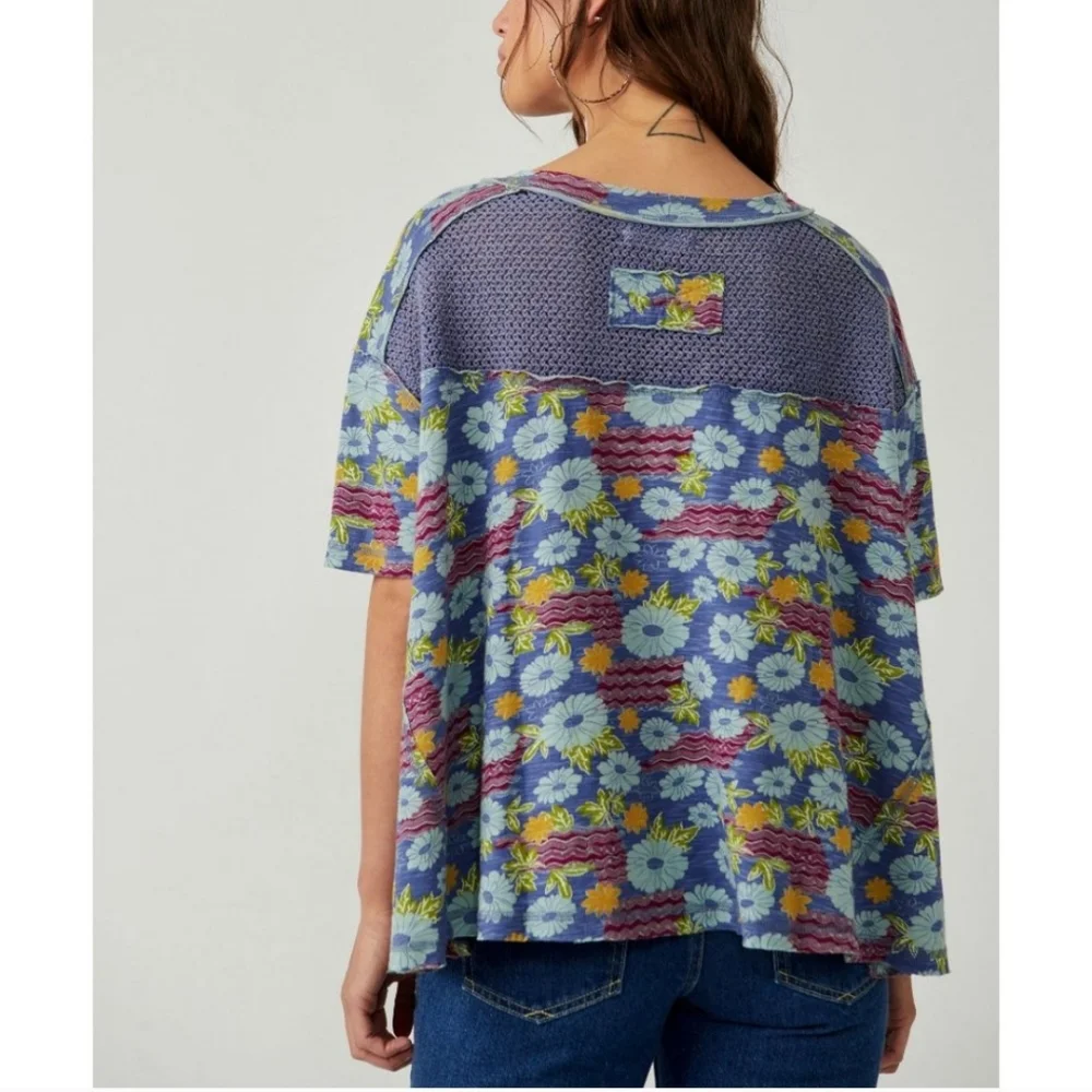 NWT FP We The Free Beach Dreamin Tee In Color Blue Combo - Picture 4 of 6